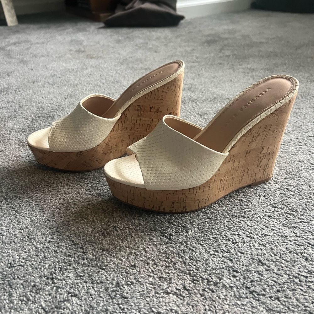 Veronica Beard Cream and Tan Wedge Sandals